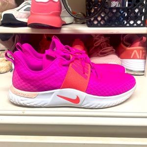 Nike renew barely used probably less than 5 times